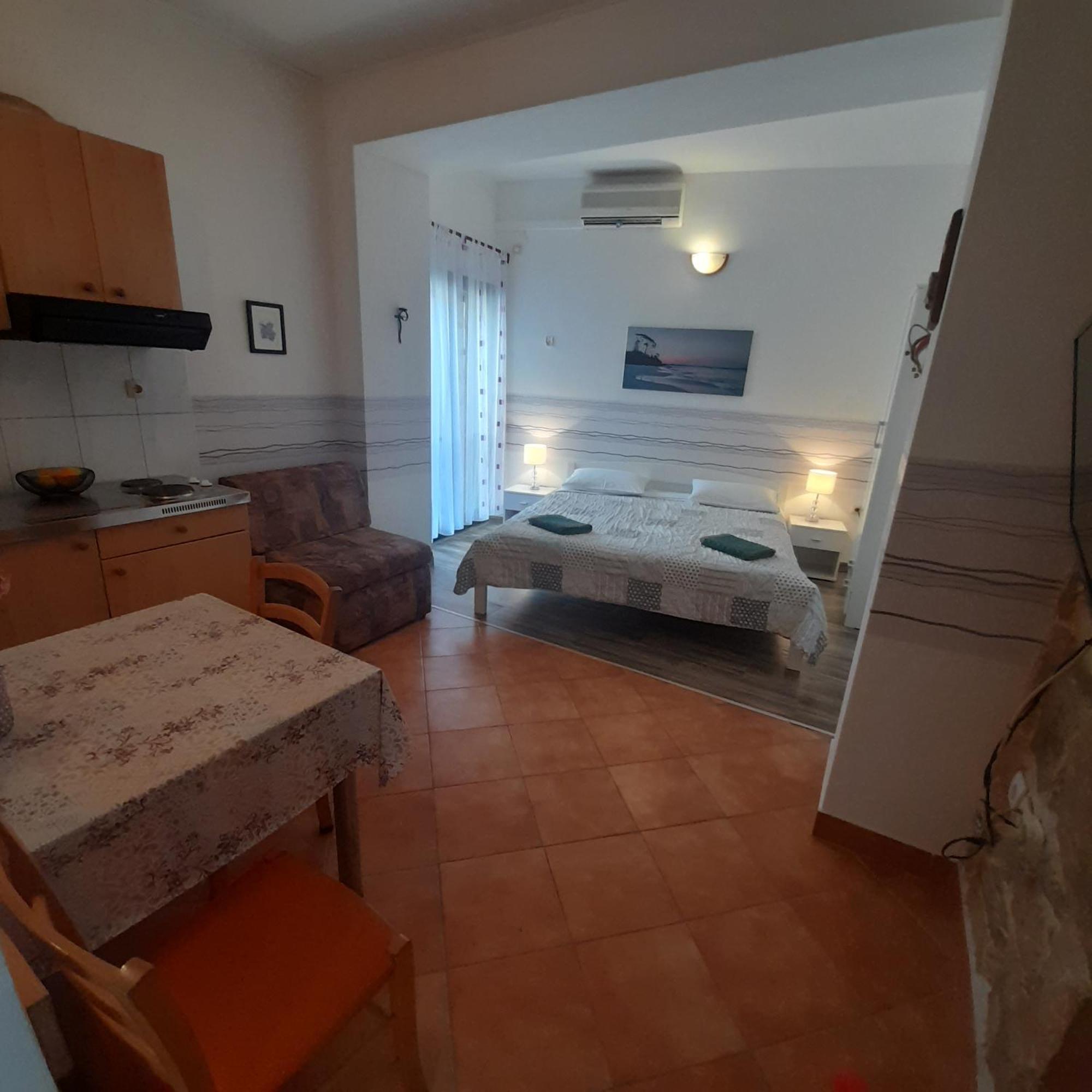 Beach Pearl 1 Jesenice  Luaran gambar